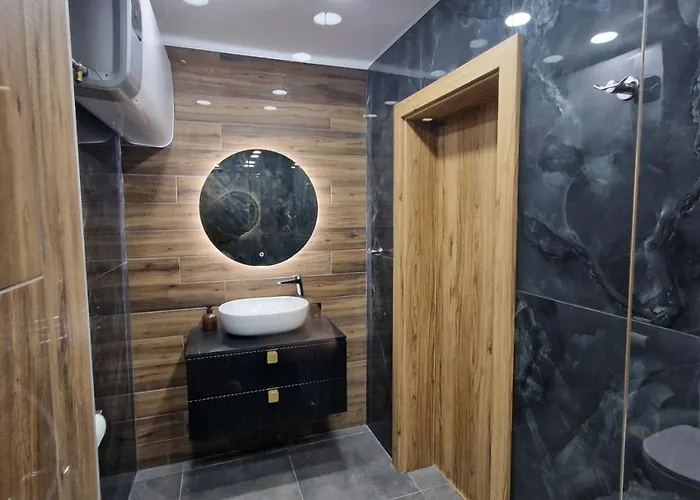 Neven Whit Free Parking 1 Br