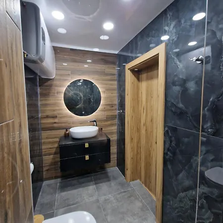 Neven Whit Free Parking 1 Br